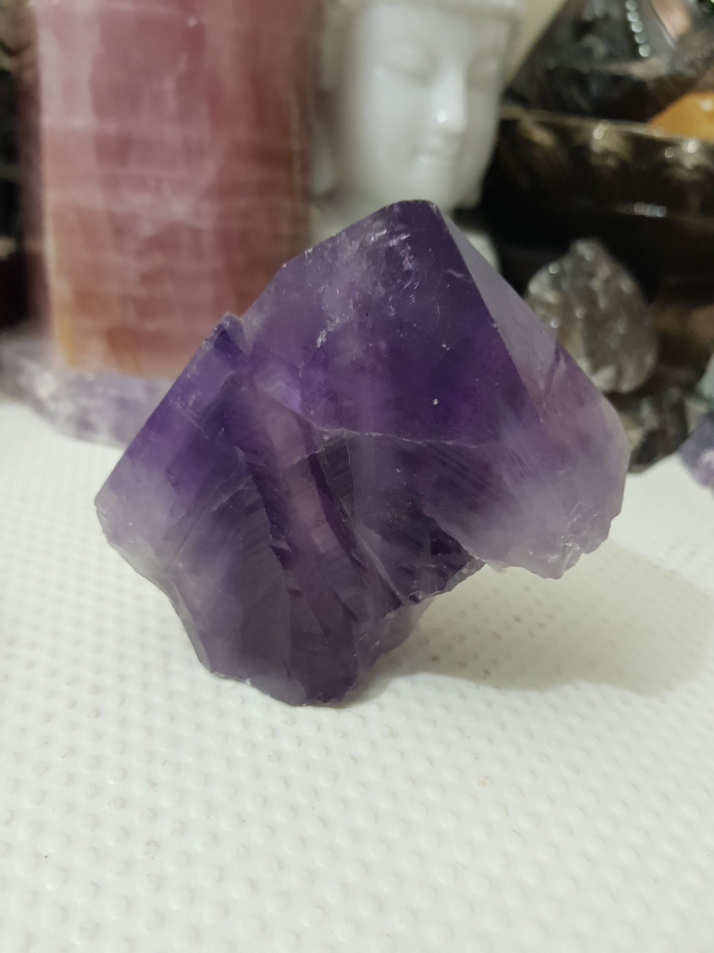 Amethyst Crystal Point With Cut Base – AP15