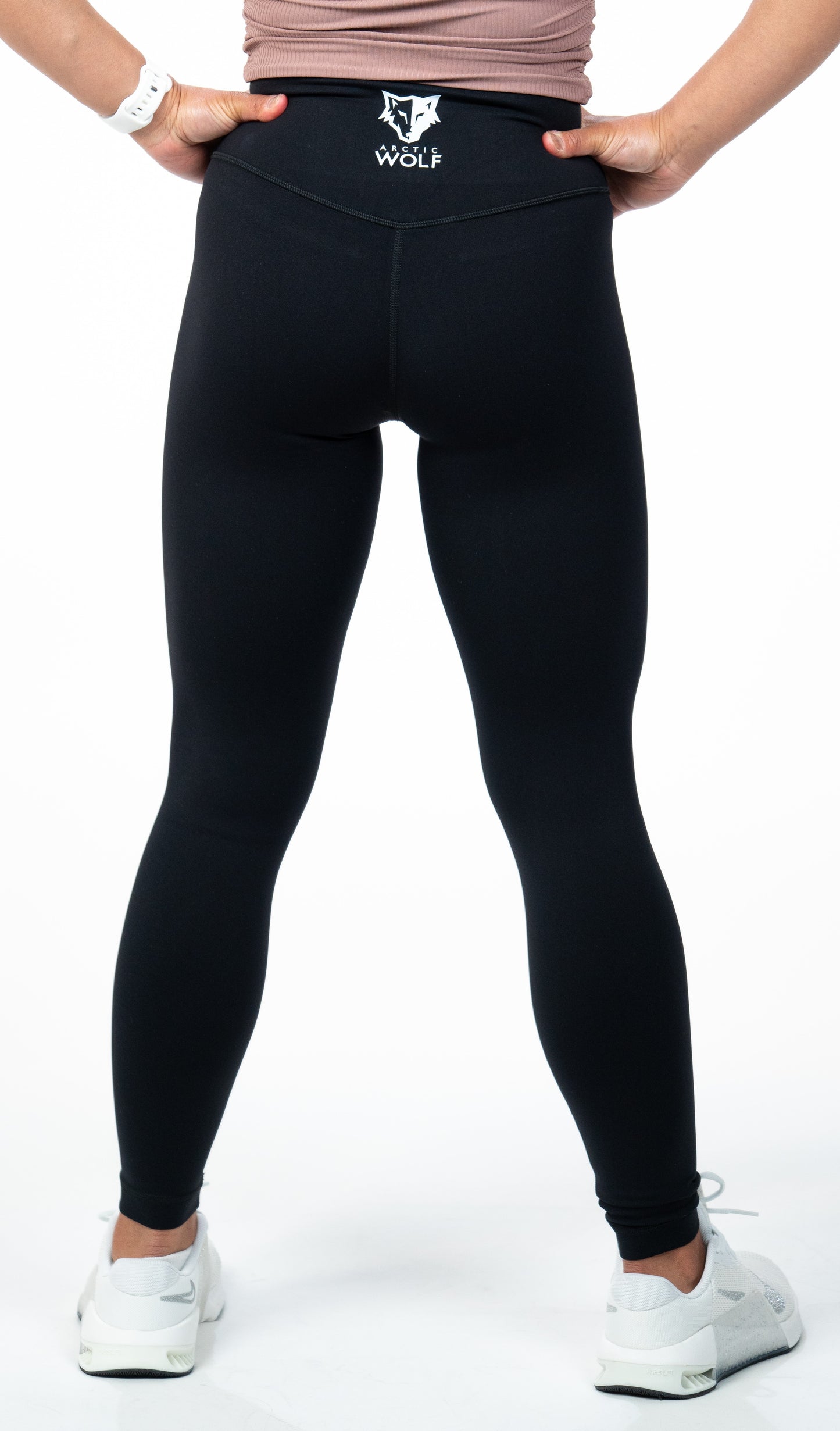 Arctic Wolf Essential Seamless Leggings - Black