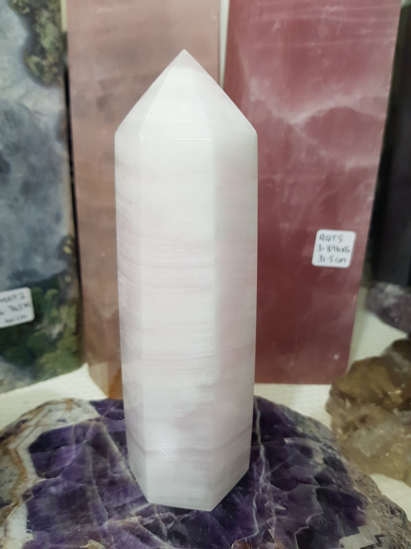 Mangano Calcite Crystal Point – MCP5