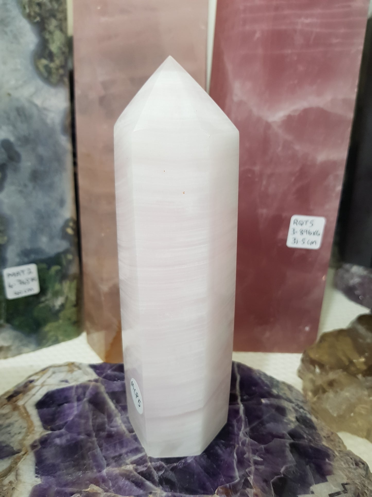 Mangano Calcite Crystal Point – MCP5