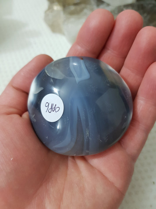 Orca Agate Crystal Palmstone – OAP6