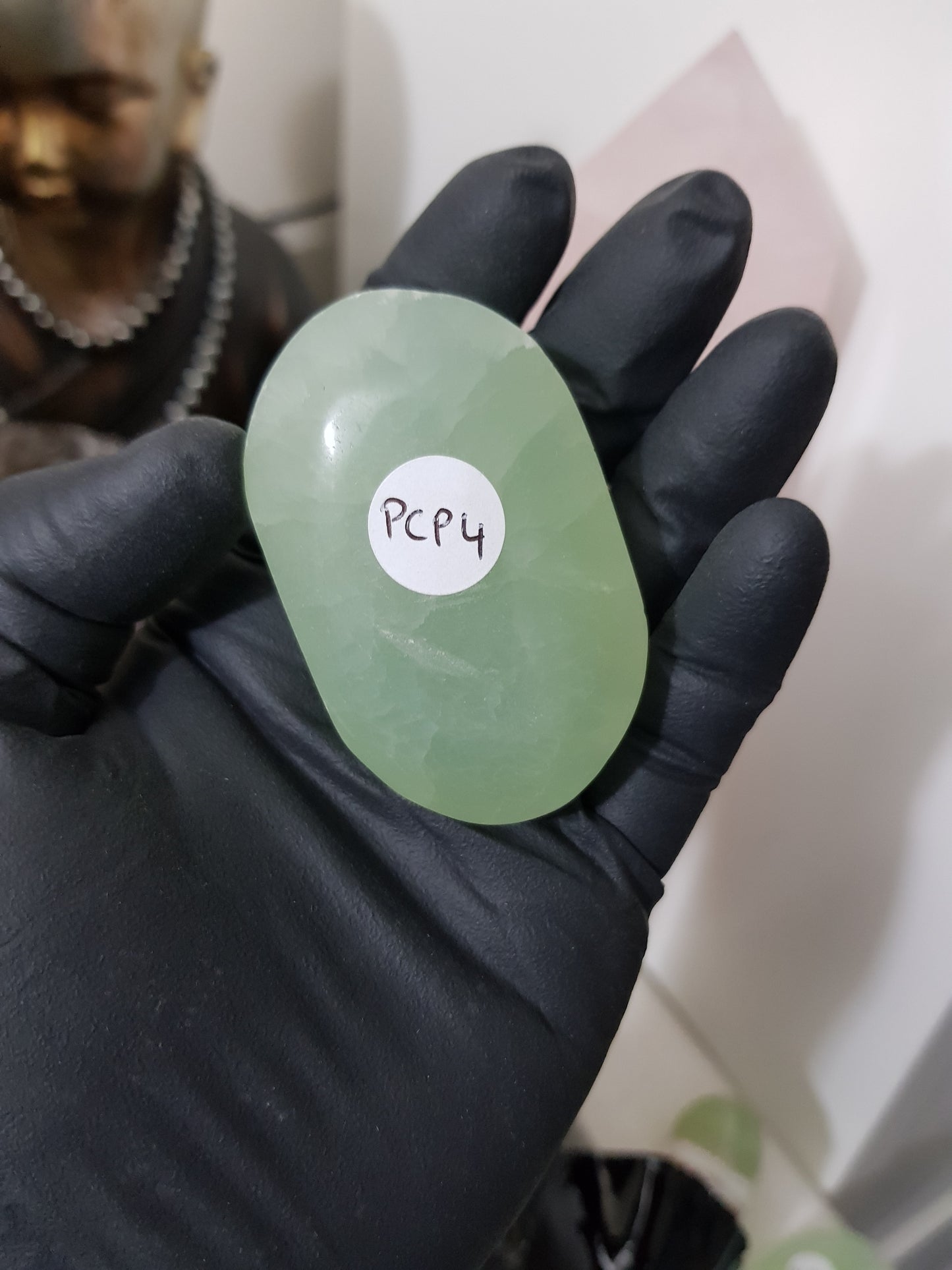 Pistachio Calcite Crystal Palmstone – PCP4