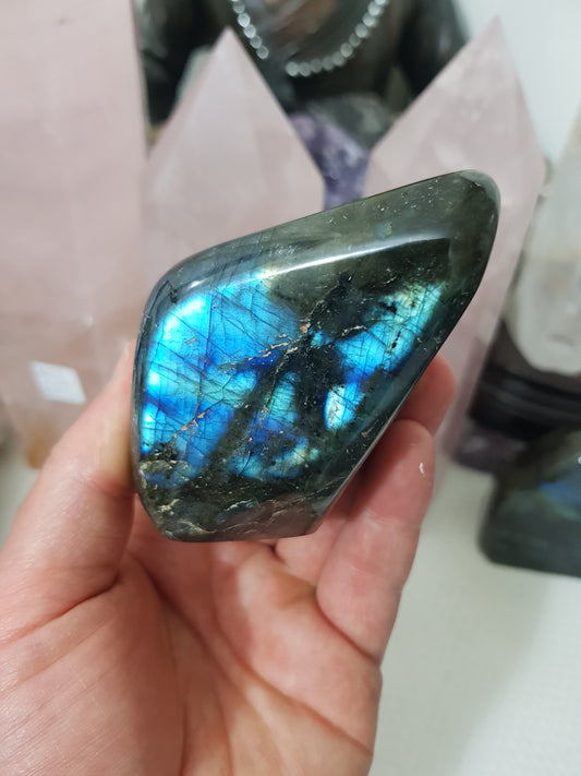 Polished Labradorite Crystal Freeform – LFF37