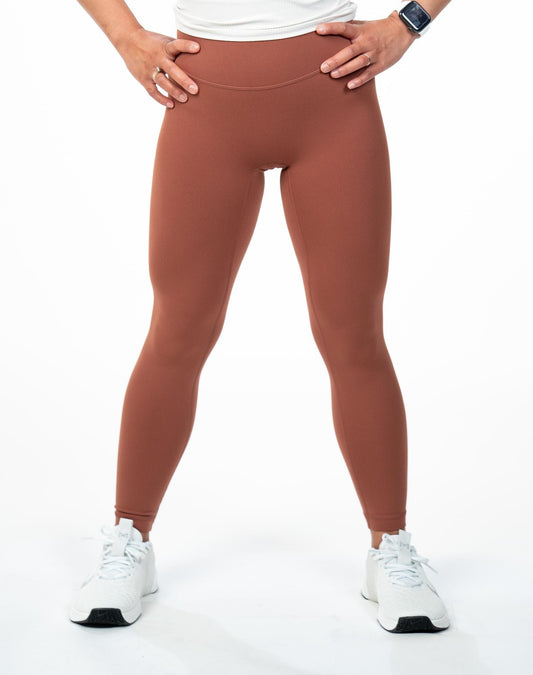 Arctic Wolf Essential Seamless Leggings - Brown