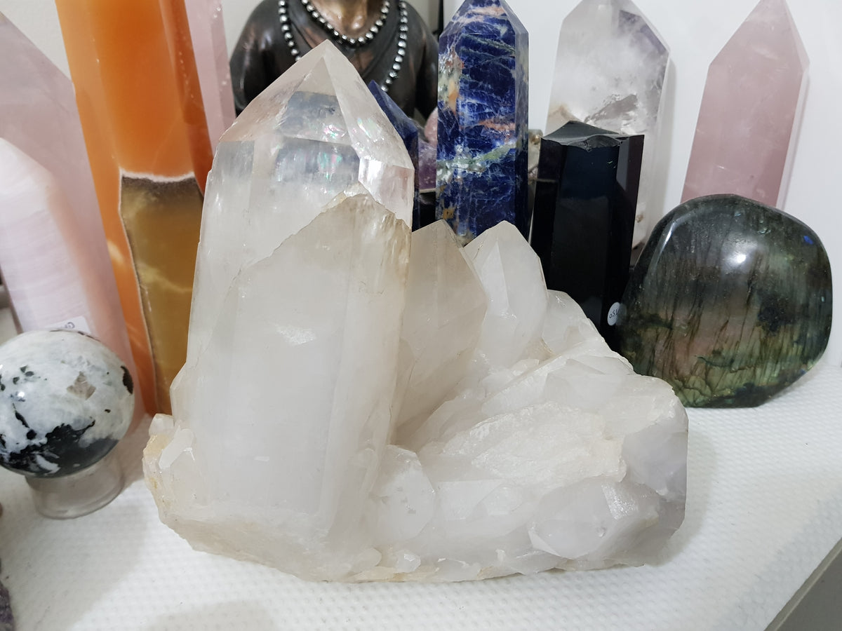 Natural Clear Quartz Crystal Cluster From Madagascar - Large Multi-Point Display Quartz Specimen (21cm, 5.550kg) – CQC10