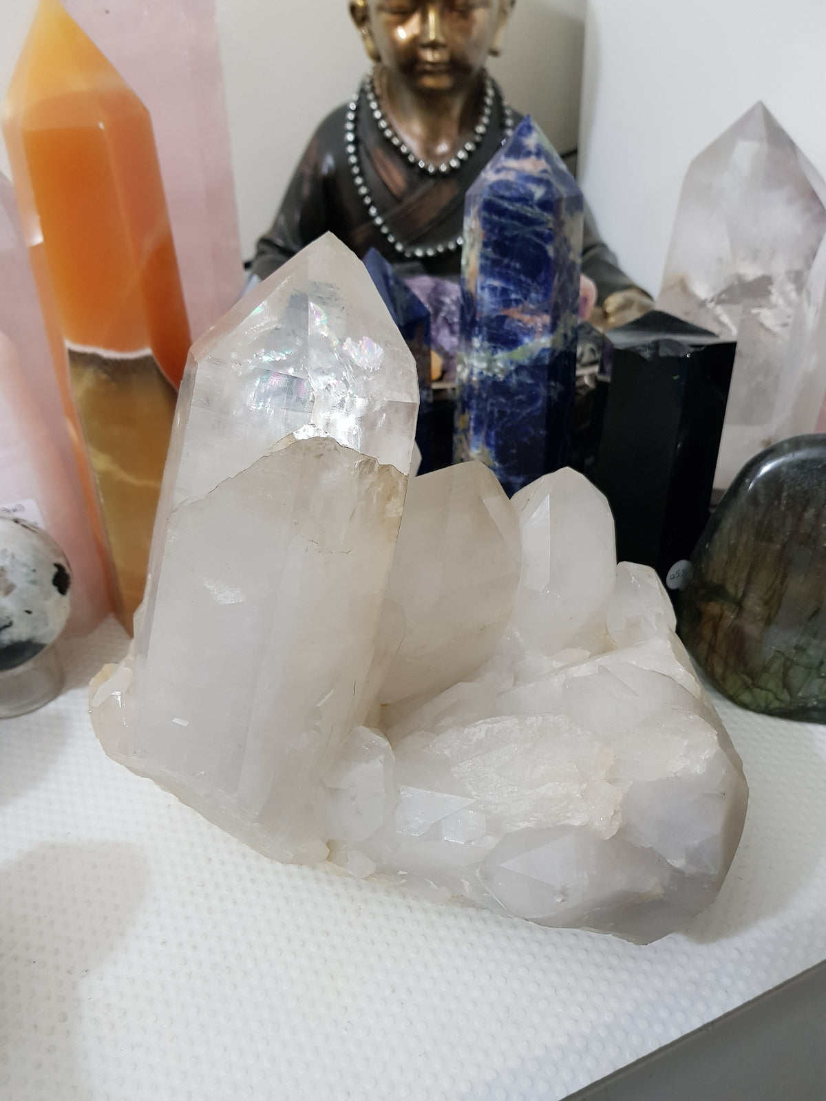 Natural Clear Quartz Crystal Cluster From Madagascar - Large Multi-Point Display Quartz Specimen (21cm, 5.550kg) – CQC10