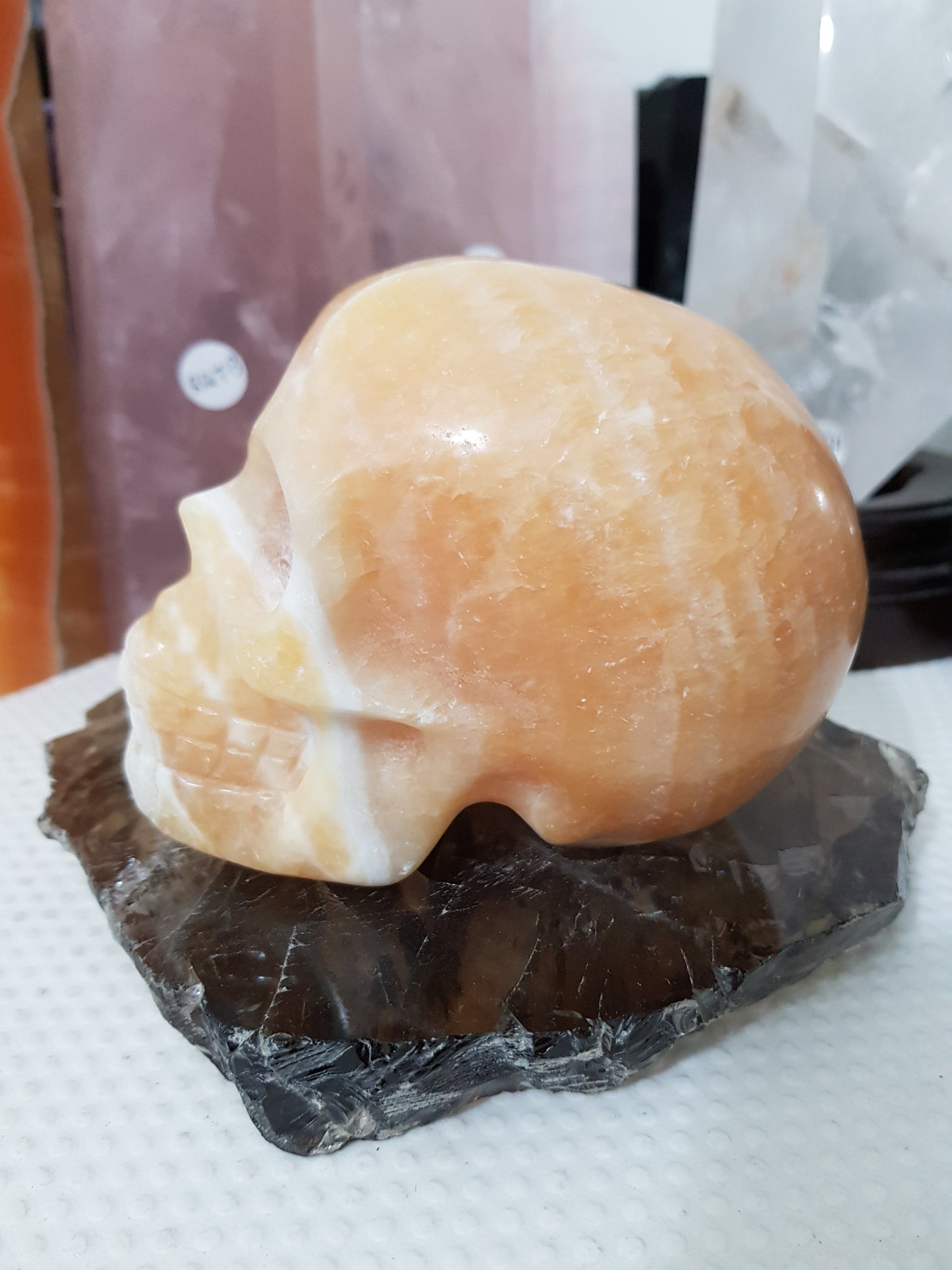 Honey Calcite Crystal Skull Carving – HCS1