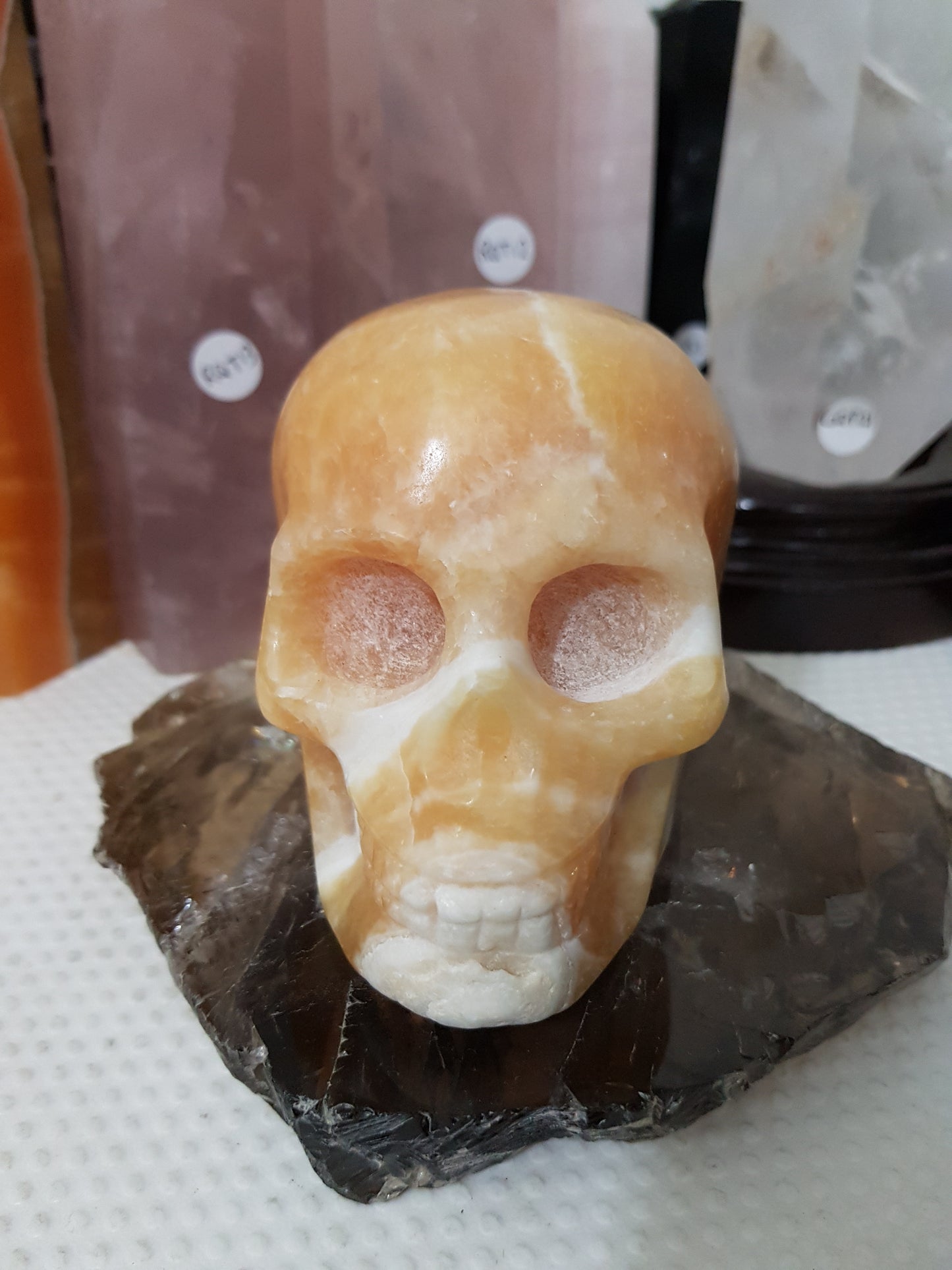 Honey Calcite Crystal Skull Carving – HCS1