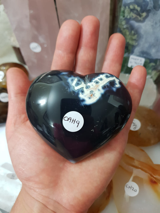 Orca Agate Crystal Heart – OAH9
