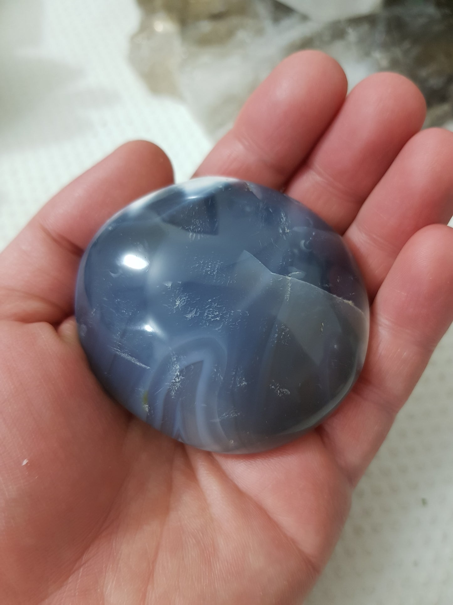 Orca Agate Crystal Palmstone – OAP6