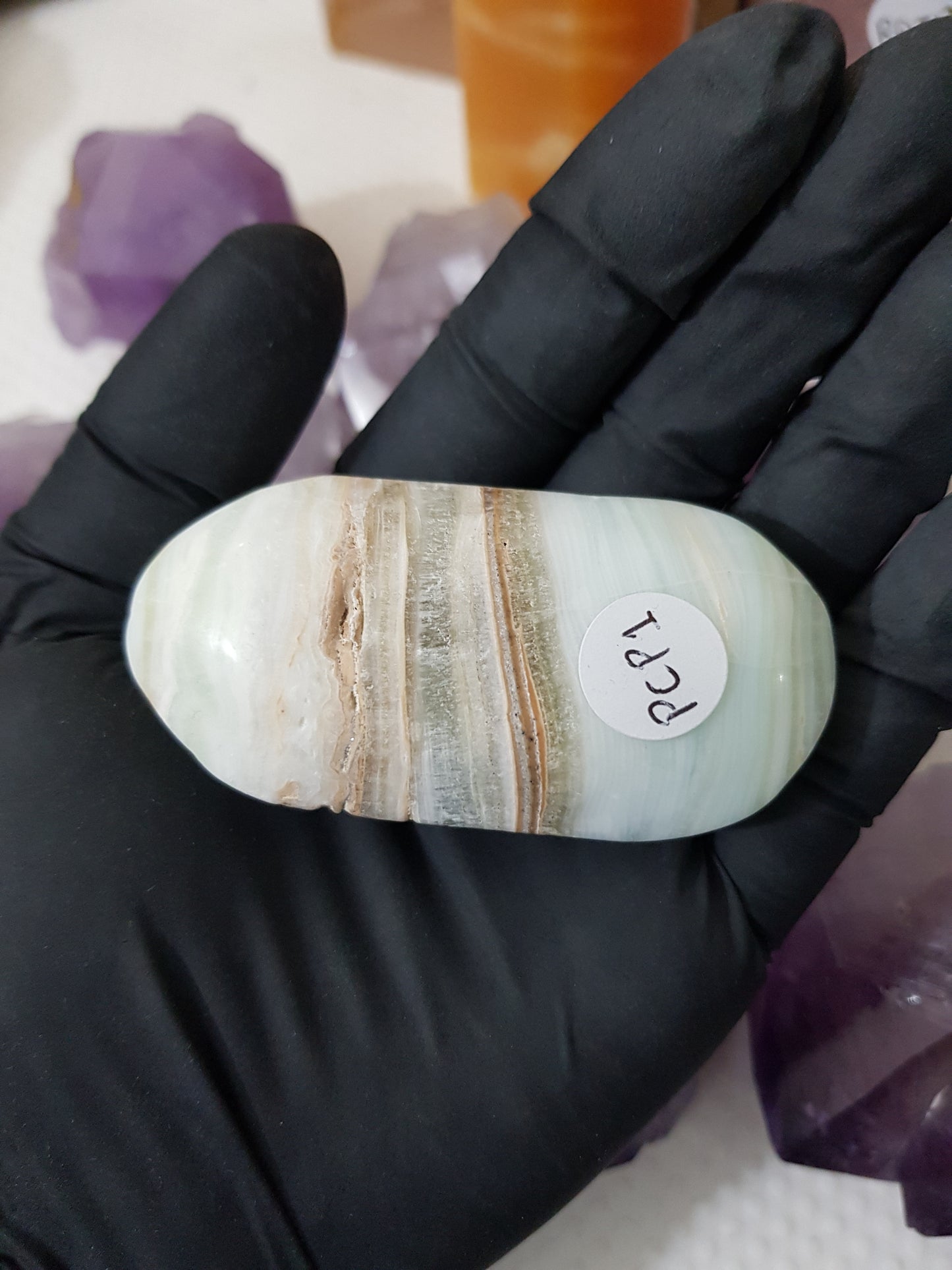 Pistachio Calcite Crystal Palmstone – PCP1