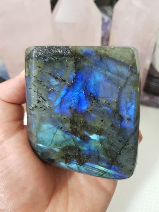 Polished Labradorite Crystal Freeform – LFF31