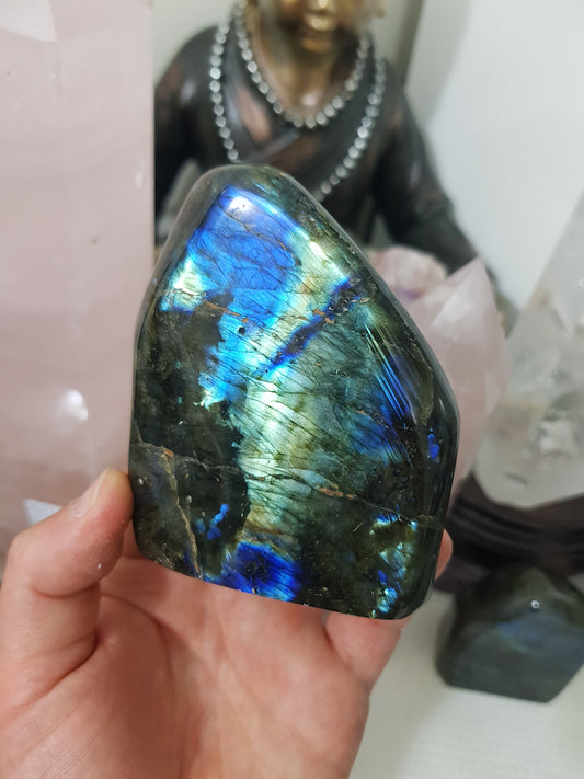 Polished Labradorite Crystal Freeform – LFF38