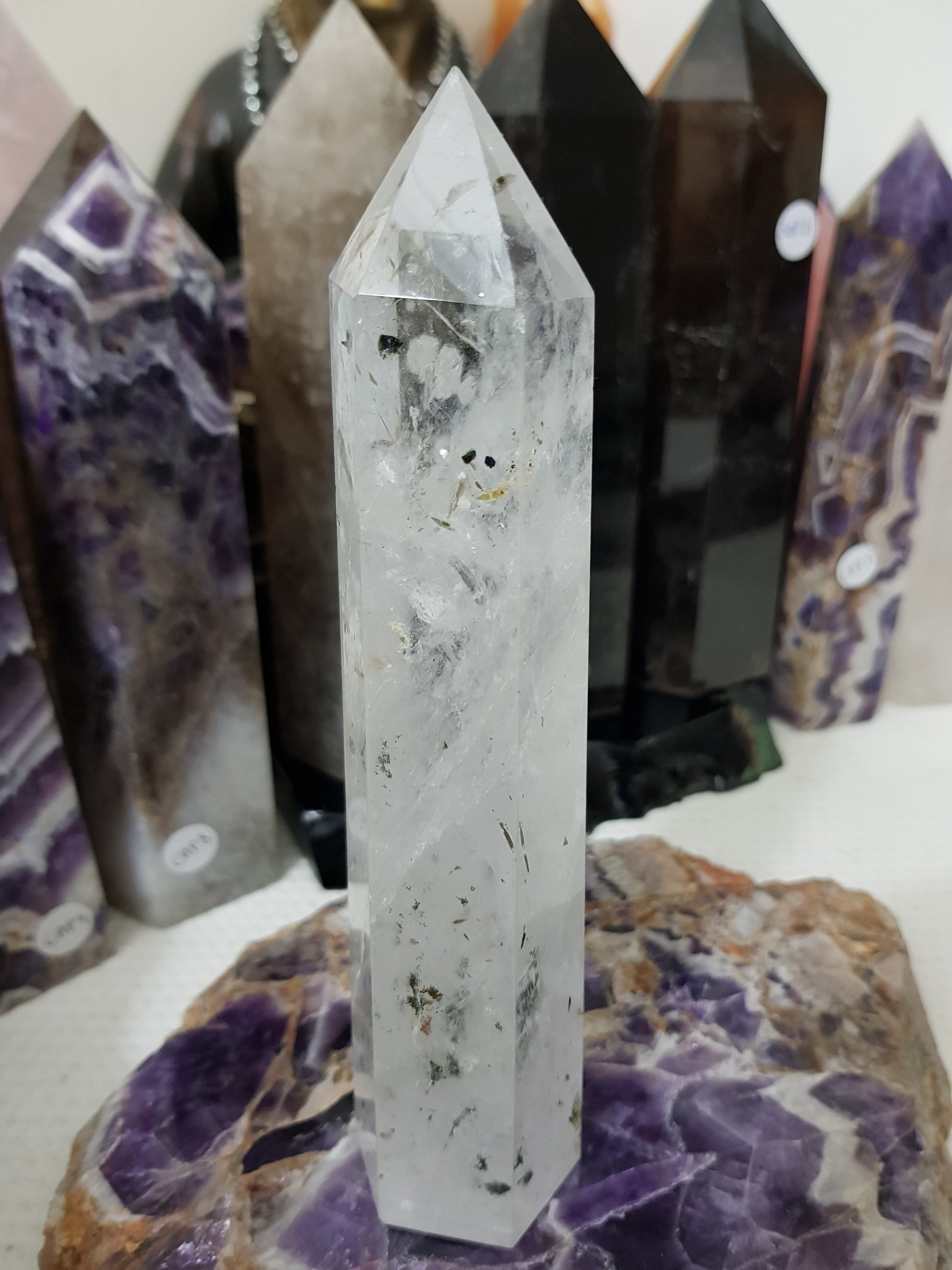 Polished Brazilian Clear quartz crystal point tower 17.5cm