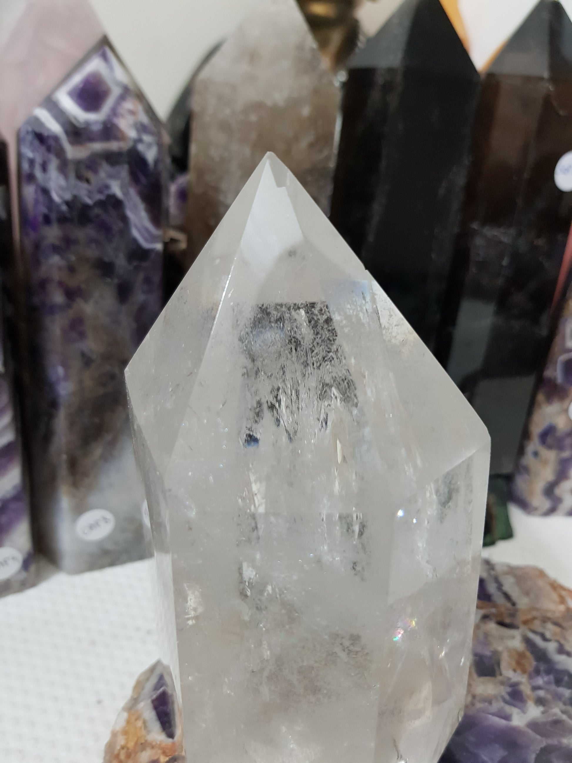 Polished Brazilian Clear quartz crystal point tower 15cm